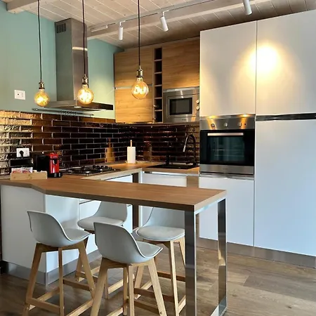 Lägenhet Terrazza Puglia Con Jacuzzi Bari Aeroporto *